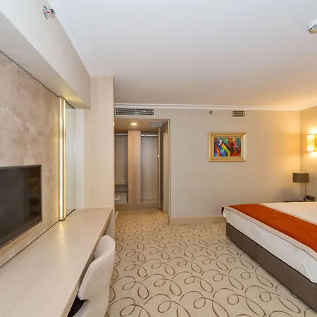 Mare Park & Hotel 4*