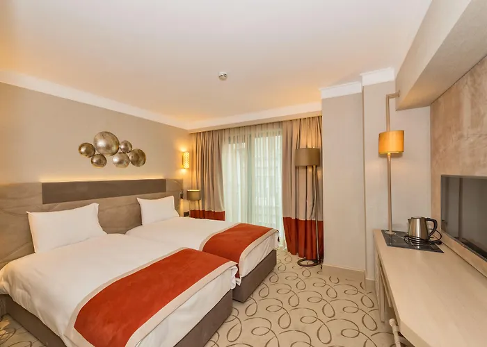 Mare Park & Ξενοδοχείο 4*