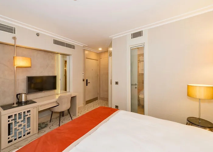 Mare Park & Ξενοδοχείο 4*