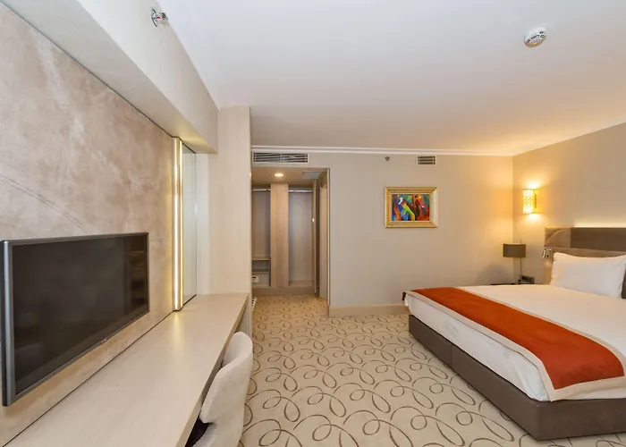 Mare Park & Ξενοδοχείο 4*