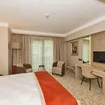 Mare Park & 4* Isztambul