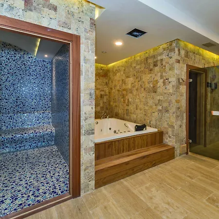 Hotell Mare Park & 4*