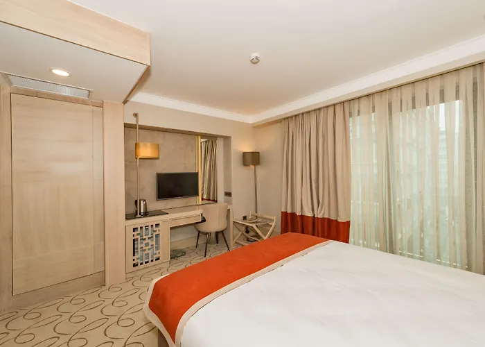 Mare Park & Отель 4*