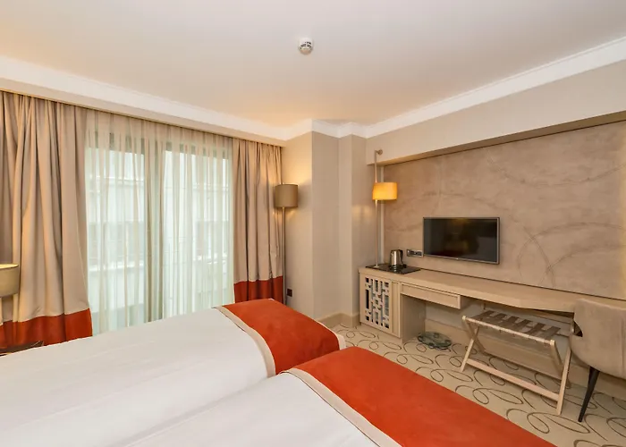 Ξενοδοχείο Mare Park & 4*