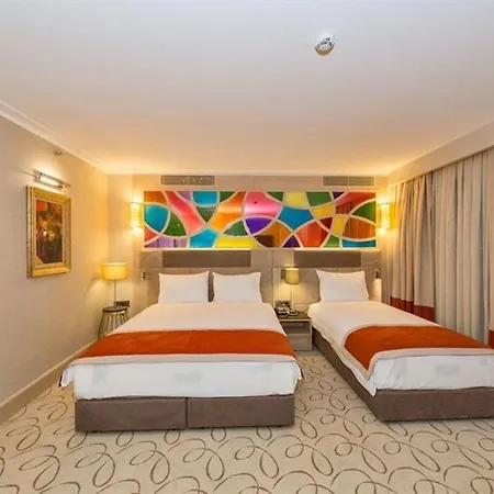 Mare Park Hotell 4*