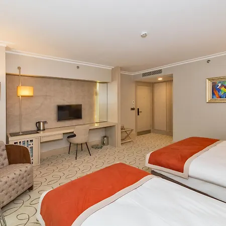 Mare Park 4*