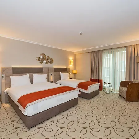 Hotell Mare Park 4*