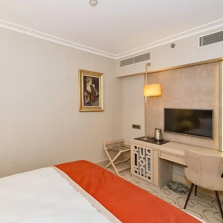 Mare Park Hotell 4*